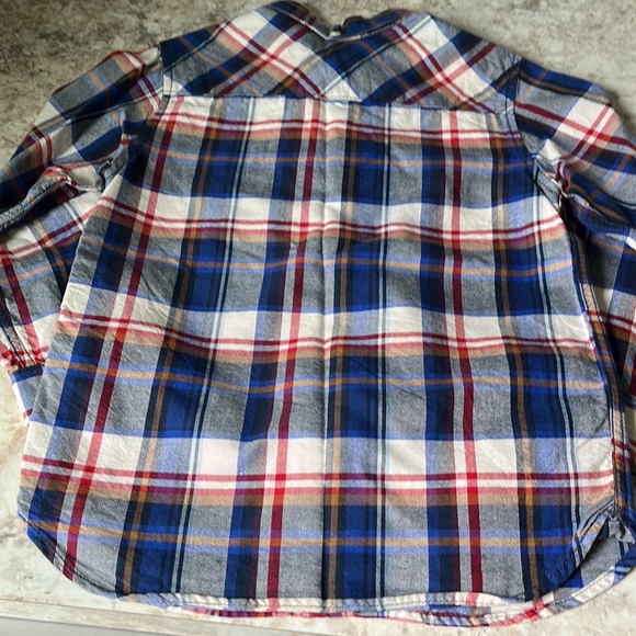 Boys Button Down, Size 4-5 - Picture 3 of 4
